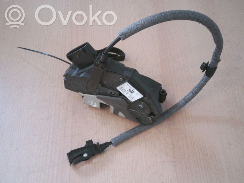 Ford Focus Zamek drzwi przednich 