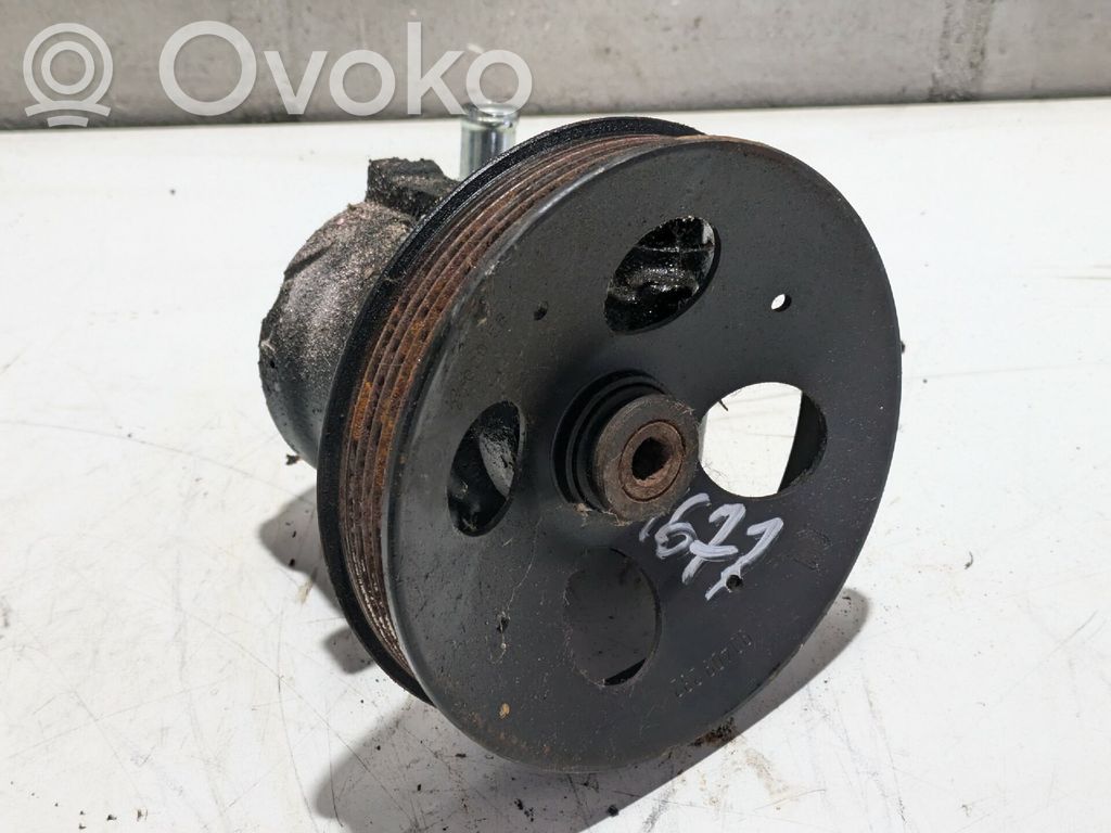 Opel Sintra Ohjaustehostimen pumppu 
