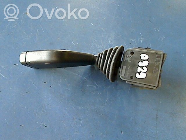 Opel Zafira A Ручка поворотов/ фонарей 