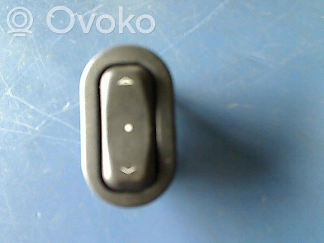 Opel Astra G Electric window control switch 