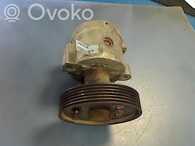 Volvo S40, V40 Vairo stiprintuvo siurblys 