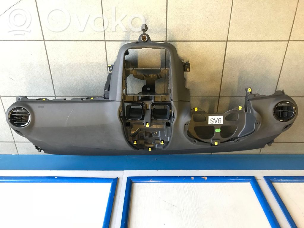 Opel Corsa D Panelė 