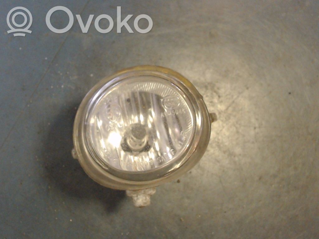 Mazda 2 Miglas lukturis priekšā 
