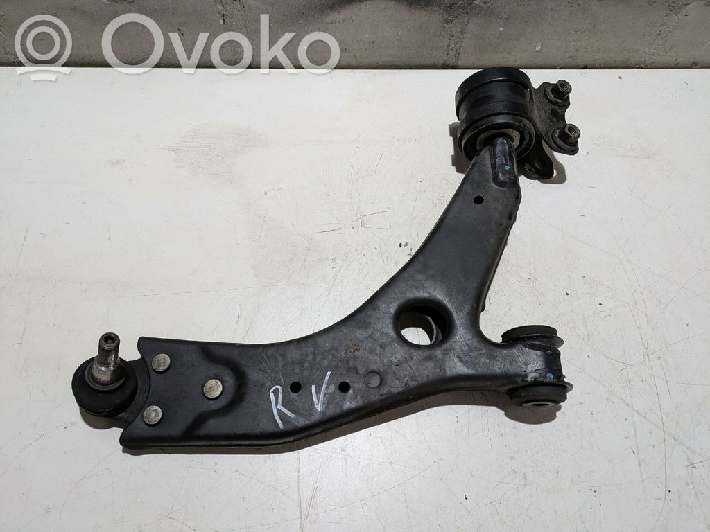 Ford C-MAX I Front lower control arm/wishbone 