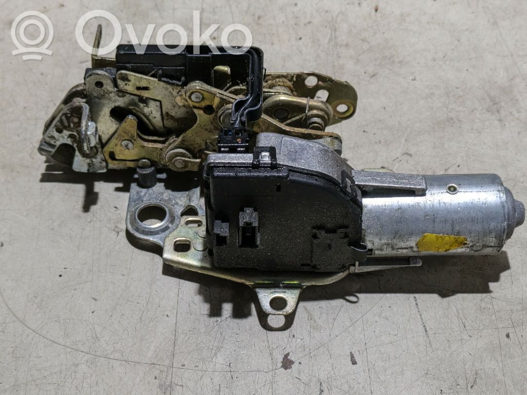 Mercedes-Benz E W210 Zamek klapy tylnej / bagażnika 