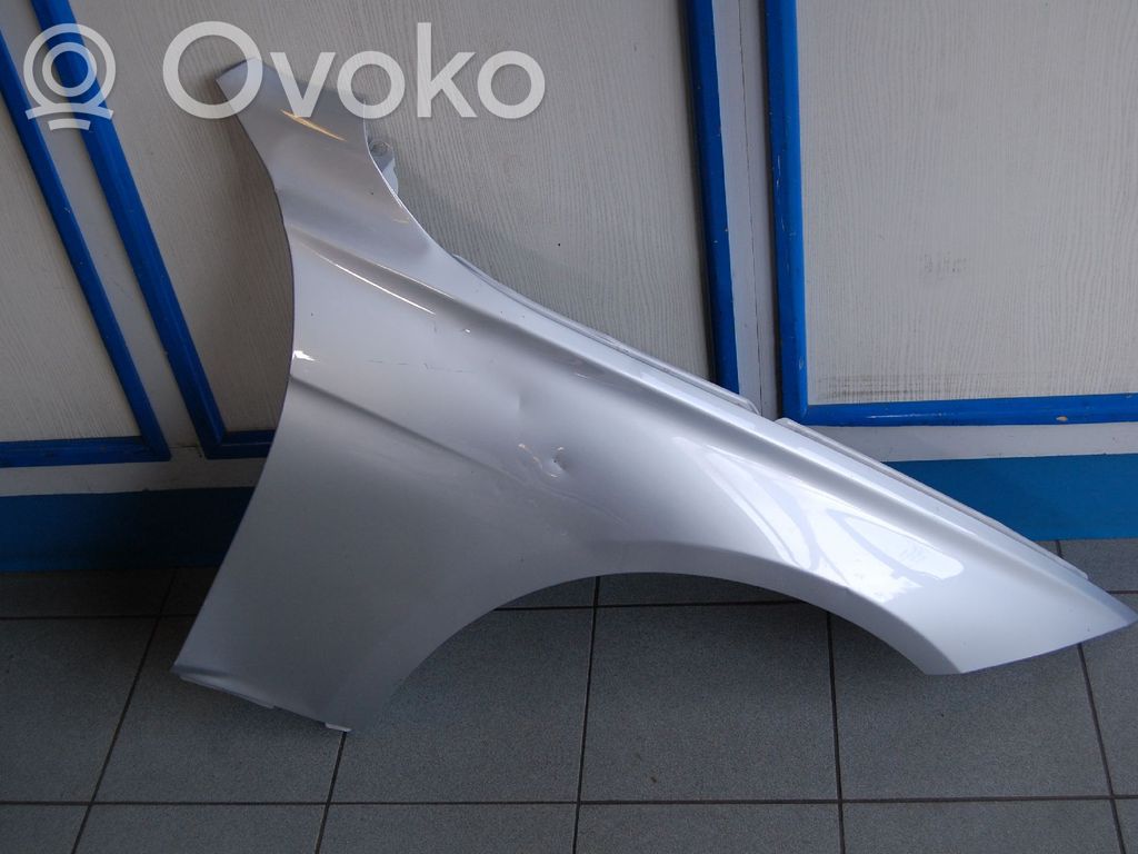 BMW 3 F30 F35 F31 Sparnas 