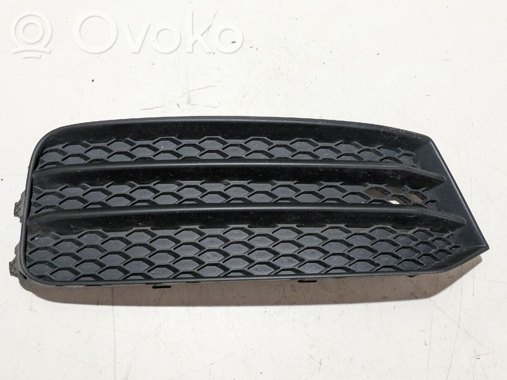 Audi A1 Front bumper lower grill 