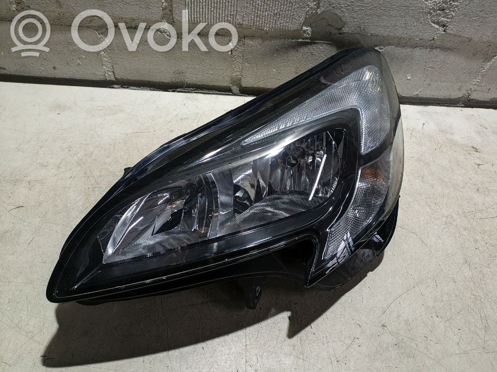 Opel Corsa E Headlight/headlamp 