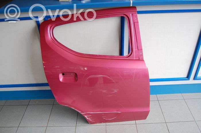 Suzuki Alto Puerta trasera 