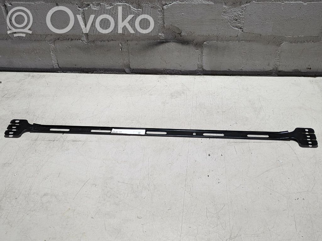 Belka zderzaka przedniego   10A807189