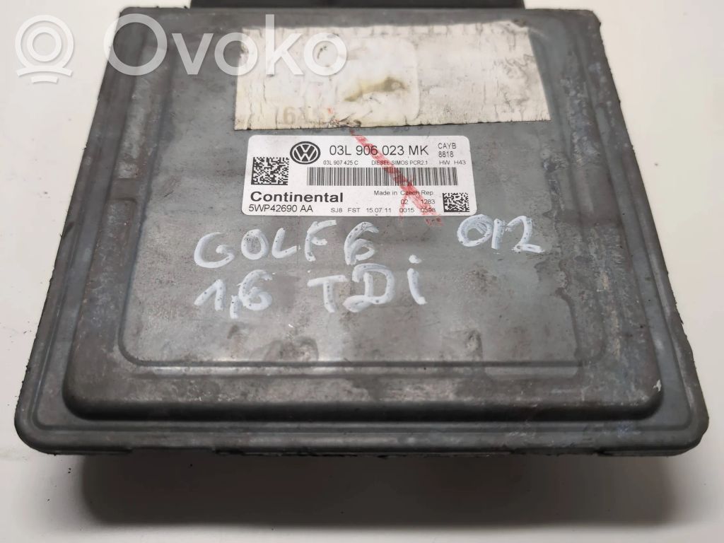 Volkswagen Golf VI Unitate control motor/modul ECU 