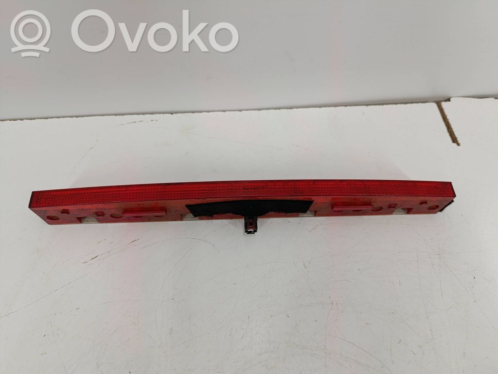 Audi A4 S4 B7 8E 8H Lampă frână centrală 