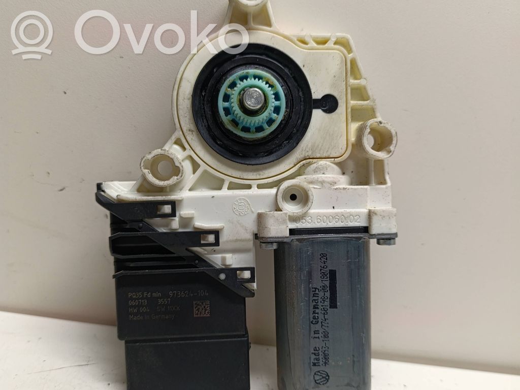 Volkswagen PASSAT B6 Silniczek podnoszenia szyby drzwi tylnych 
