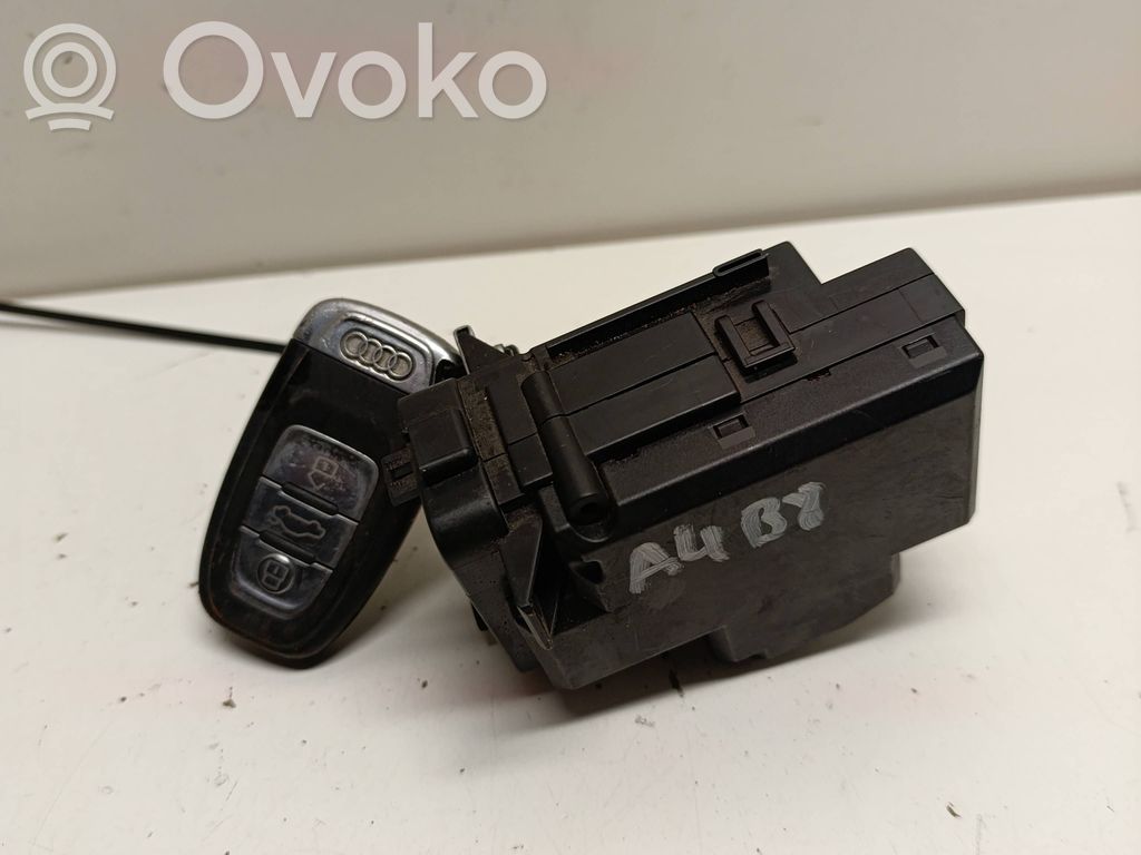 Audi A4 S4 B8 8K Virtalukko 