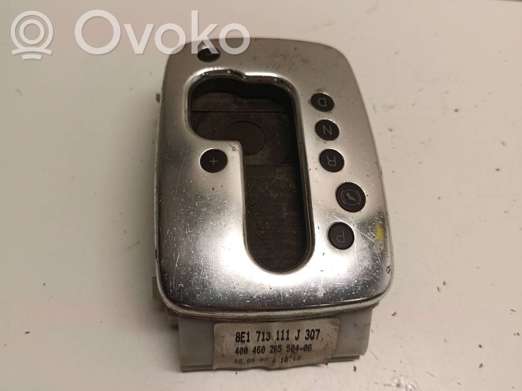 Audi A4 S4 B6 8E 8H Lewarek zmiany biegów / górny 