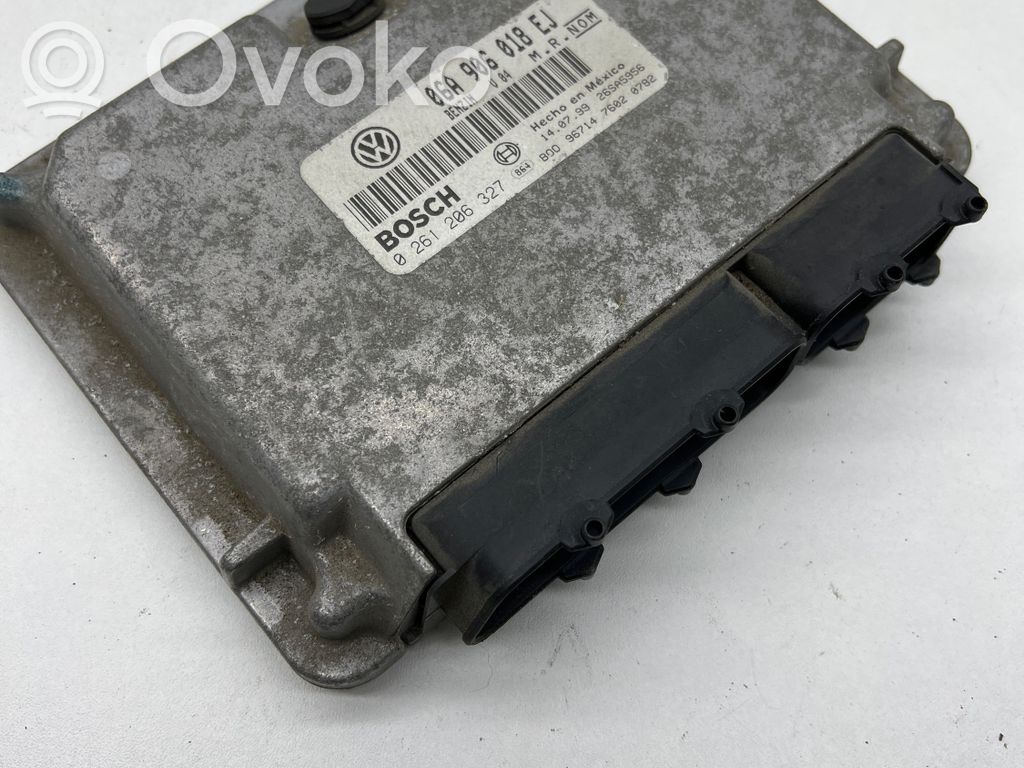 Engine control unit/module   06A906018EJ,26SA5956,0261206327