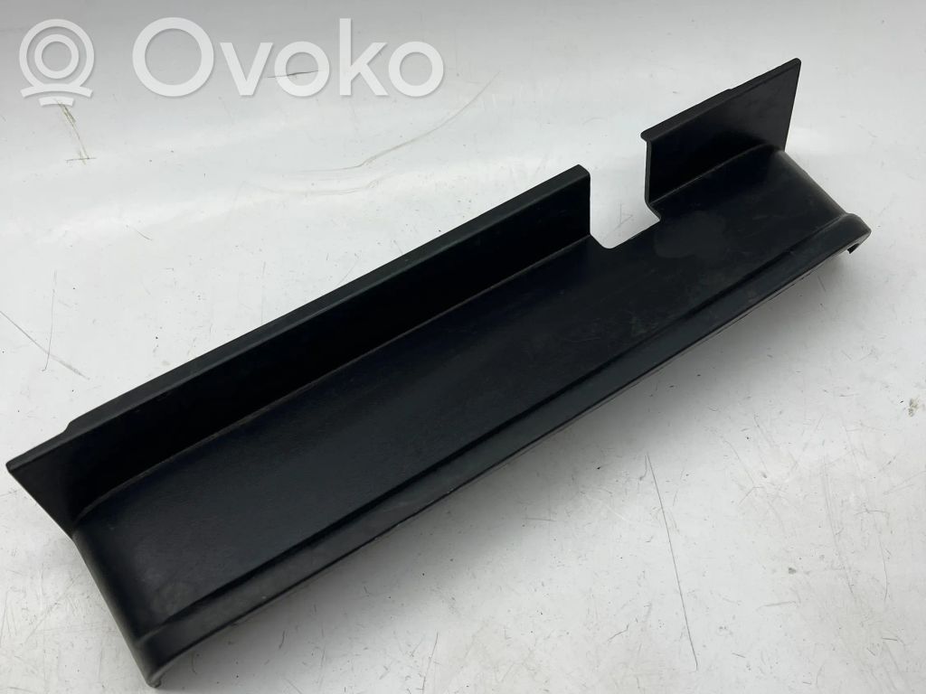 Volkswagen Caddy Rear/tail light trim molding 