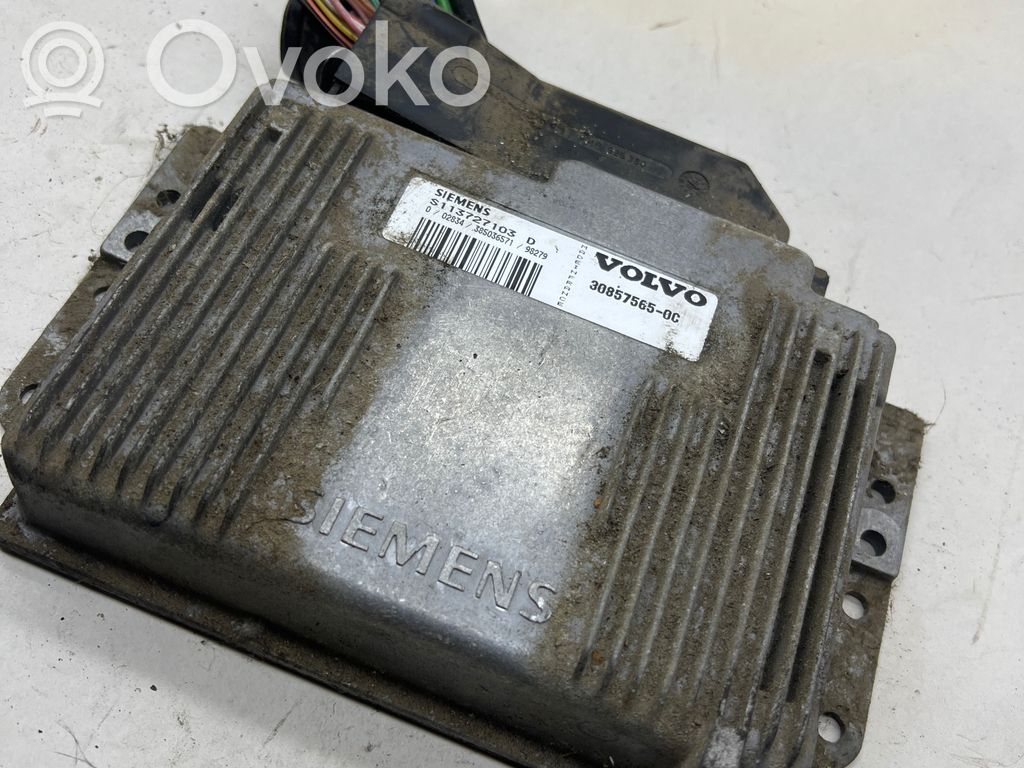 Volvo S40, V40 Engine control unit/module 