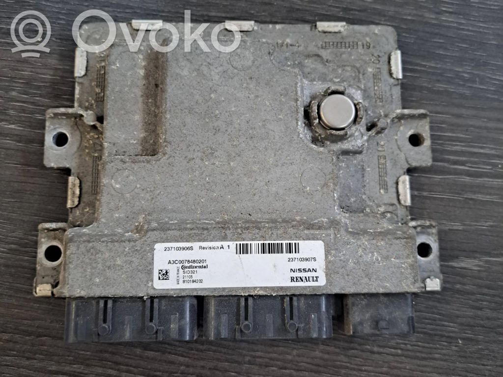 Renault Master III Engine control unit/module 