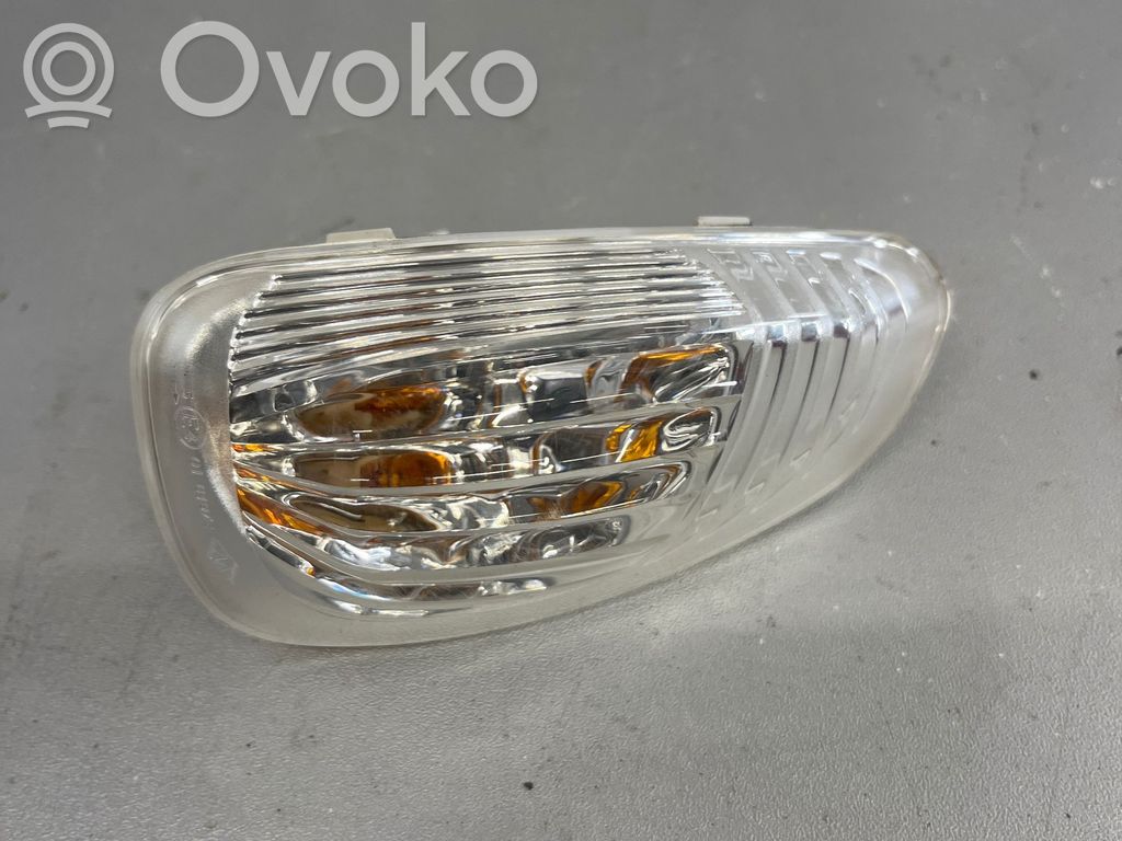 Renault Master III Mirror indicator light 
