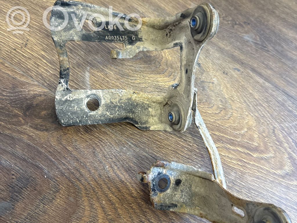 Renault Master III Ohjaustehostimen pumpun kannake 