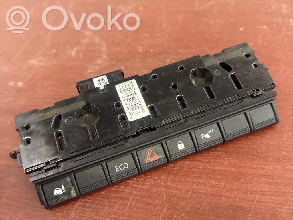 Renault Master III Botón interruptor de luz de peligro 