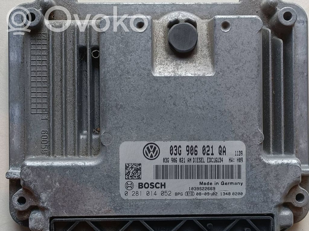 Volkswagen Golf V Engine control unit/module 