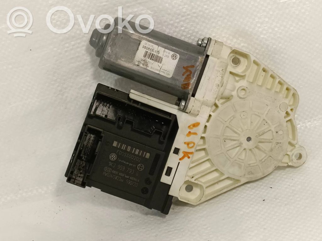 Silnik regulatora szyby drzwi przednich   1K0959793G,F005S00202,59020,HW024SW23X