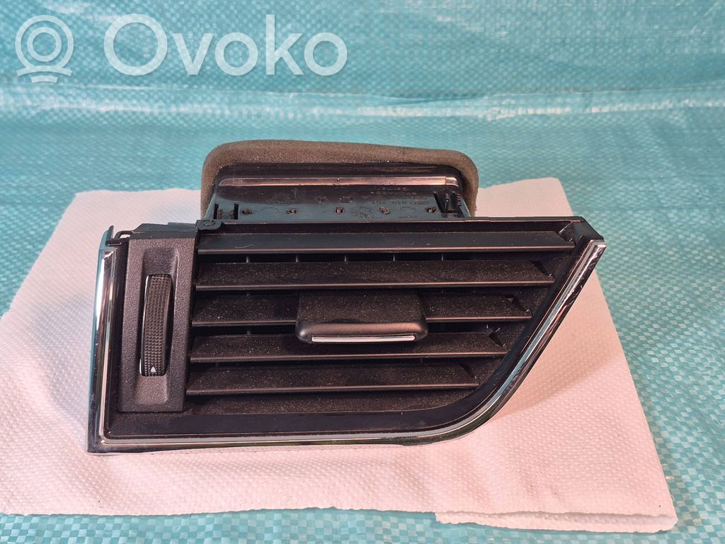 Skoda Octavia Mk3 (5E) Boczna kratka nawiewu deski rozdzielczej 