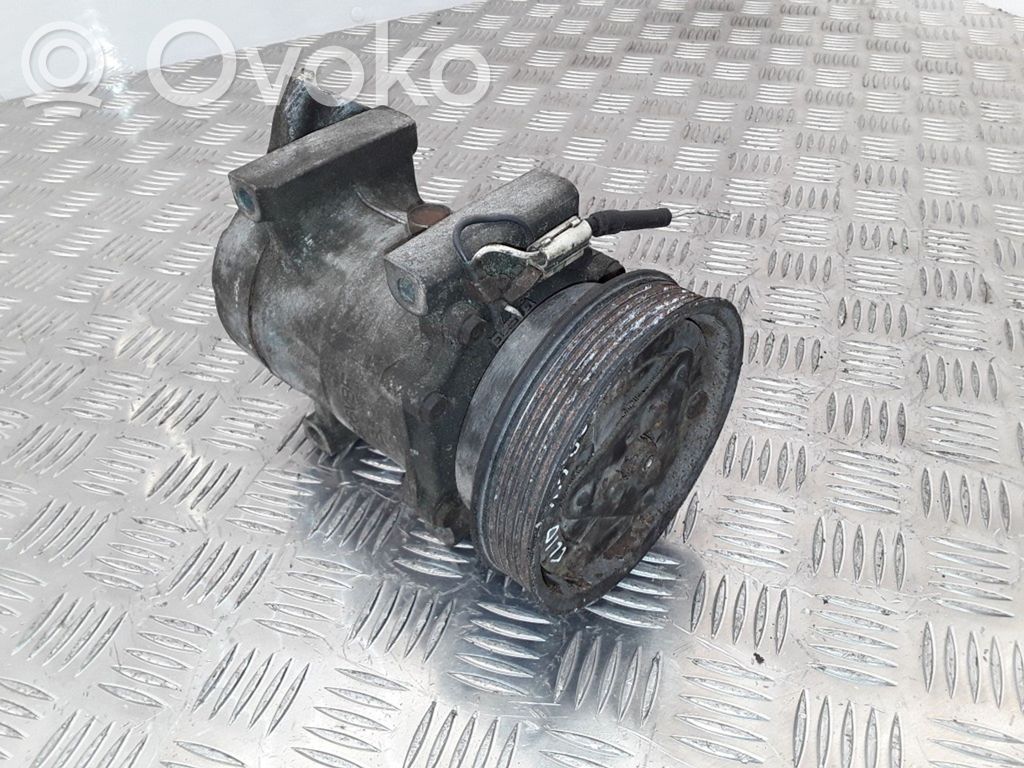 Renault Clio II Air conditioning (A/C) compressor (pump) 