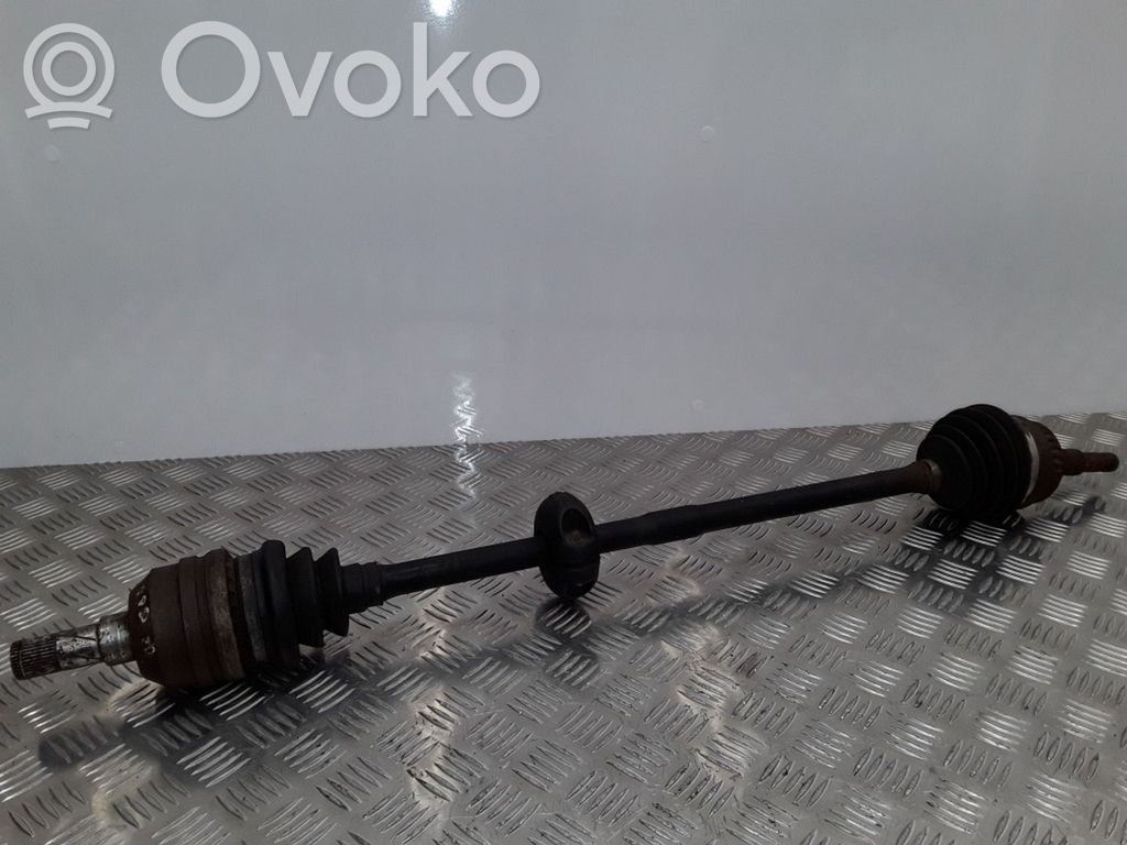 Opel Vectra B Priekinis pusašis 