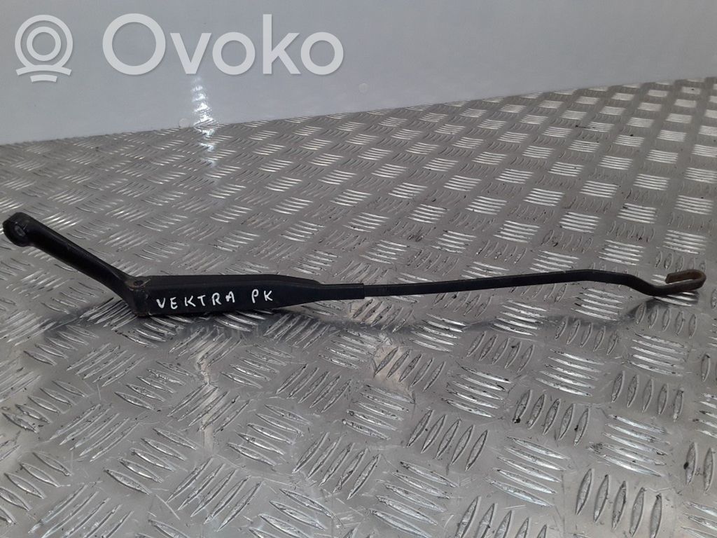 Opel Vectra B Front wiper blade arm 