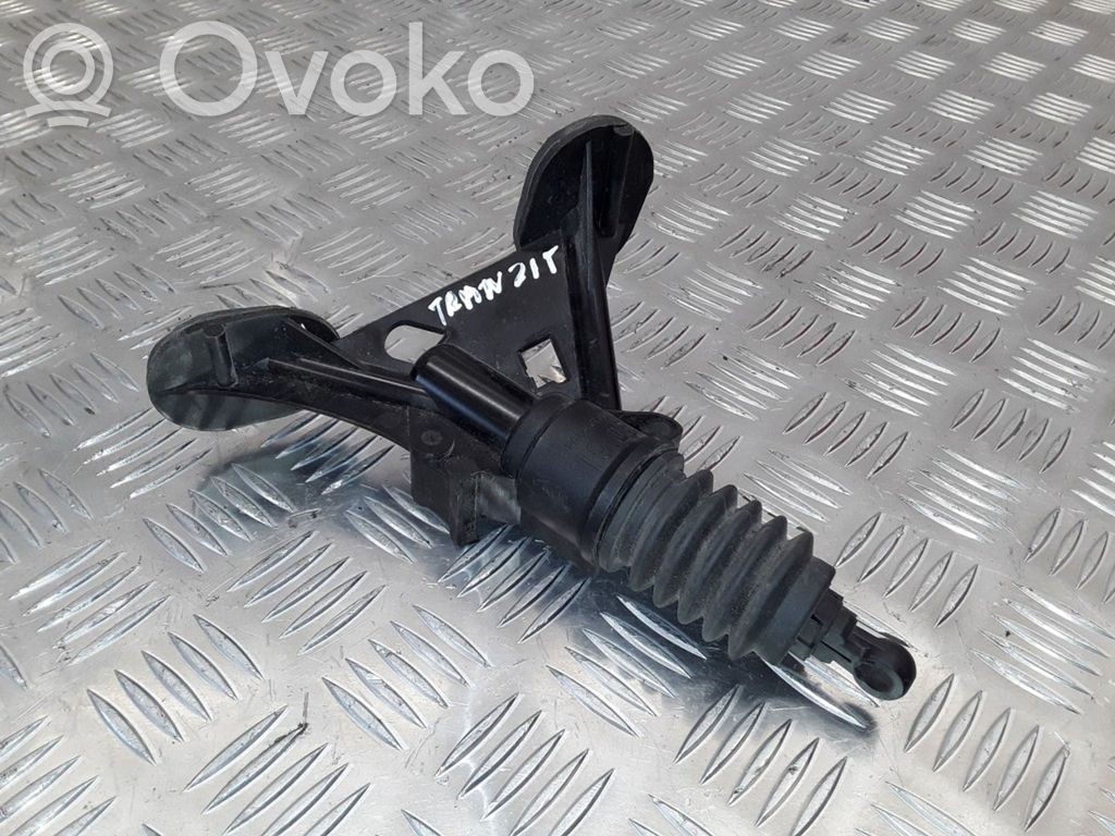 Ford Transit Clutch slave cylinder 