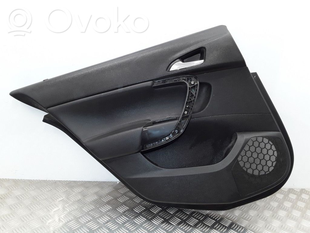 Opel Insignia A Boczki / Poszycie drzwi tylnych 