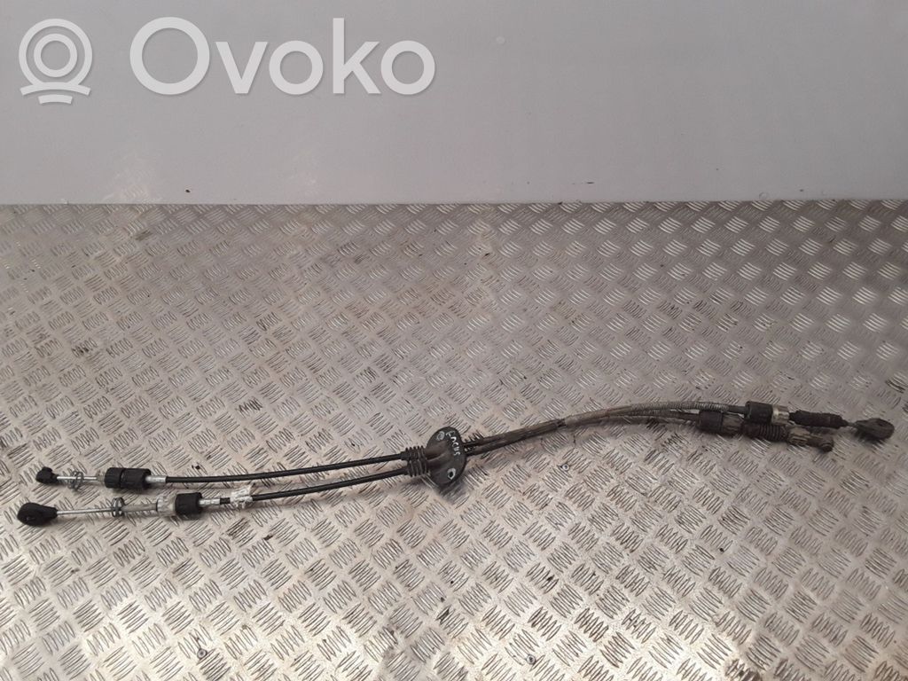 Ford Focus Gear shift cable linkage 