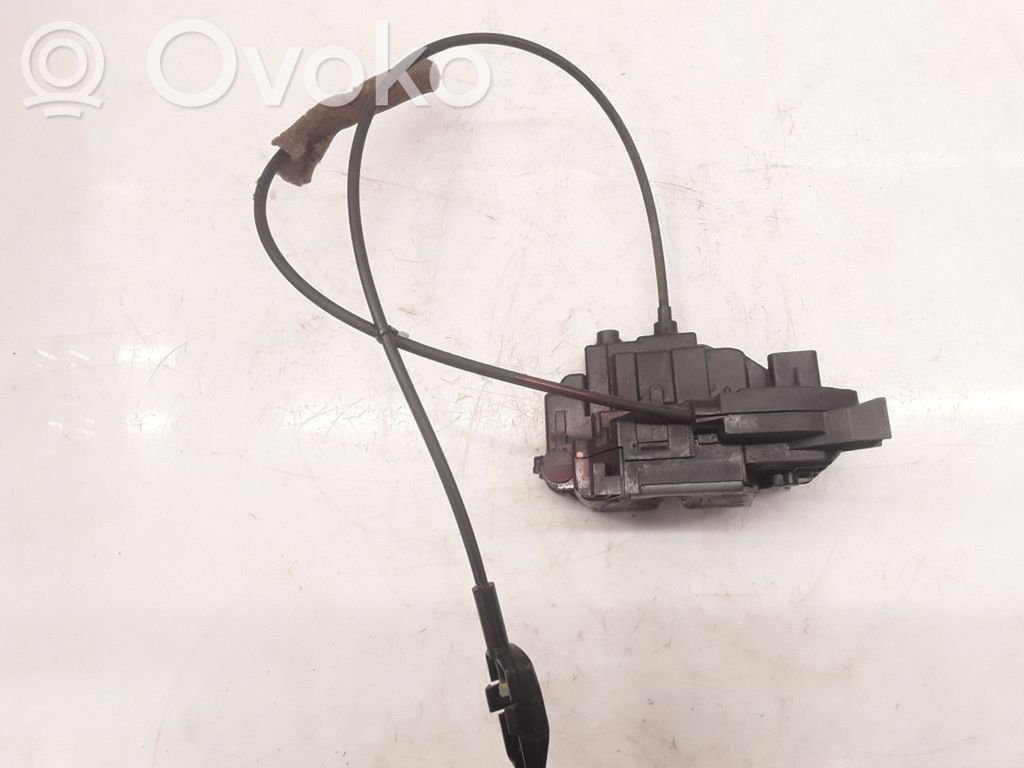 Renault Clio III Zamek drzwi tylnych 