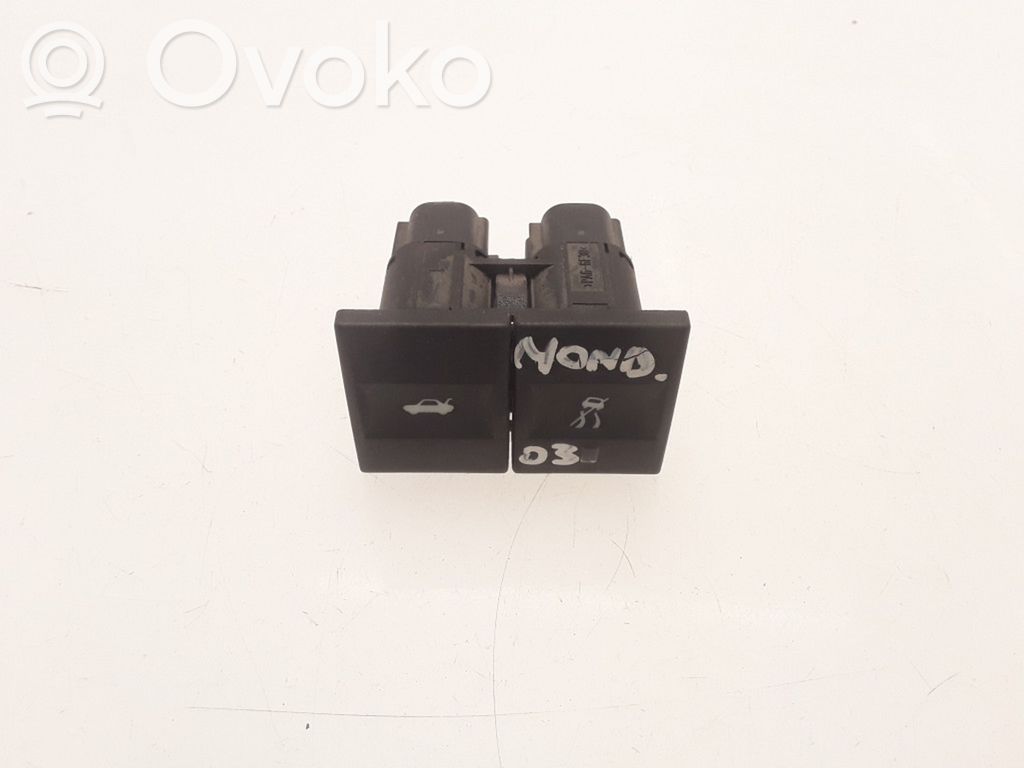 Ford Mondeo Mk III ESP (stability program) switch 
