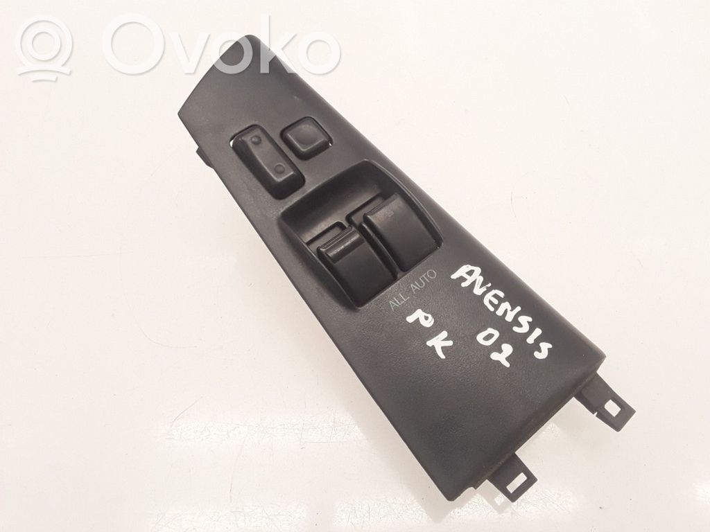 Toyota Avensis T250 Electric window control switch 