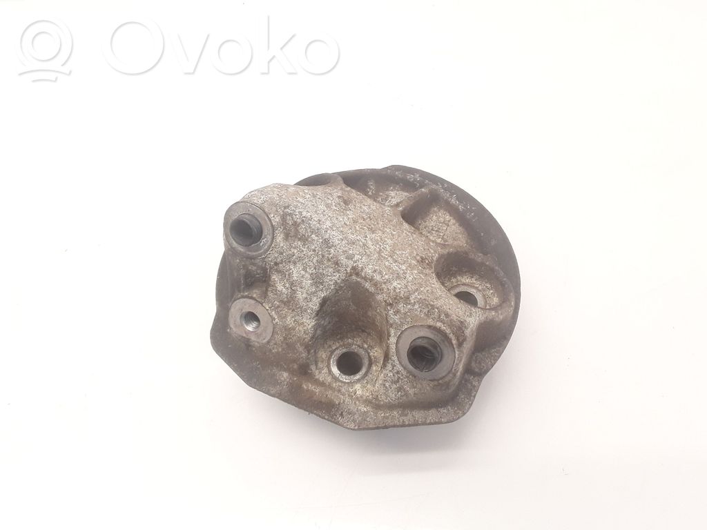 Engine mounting bracket   9653124780