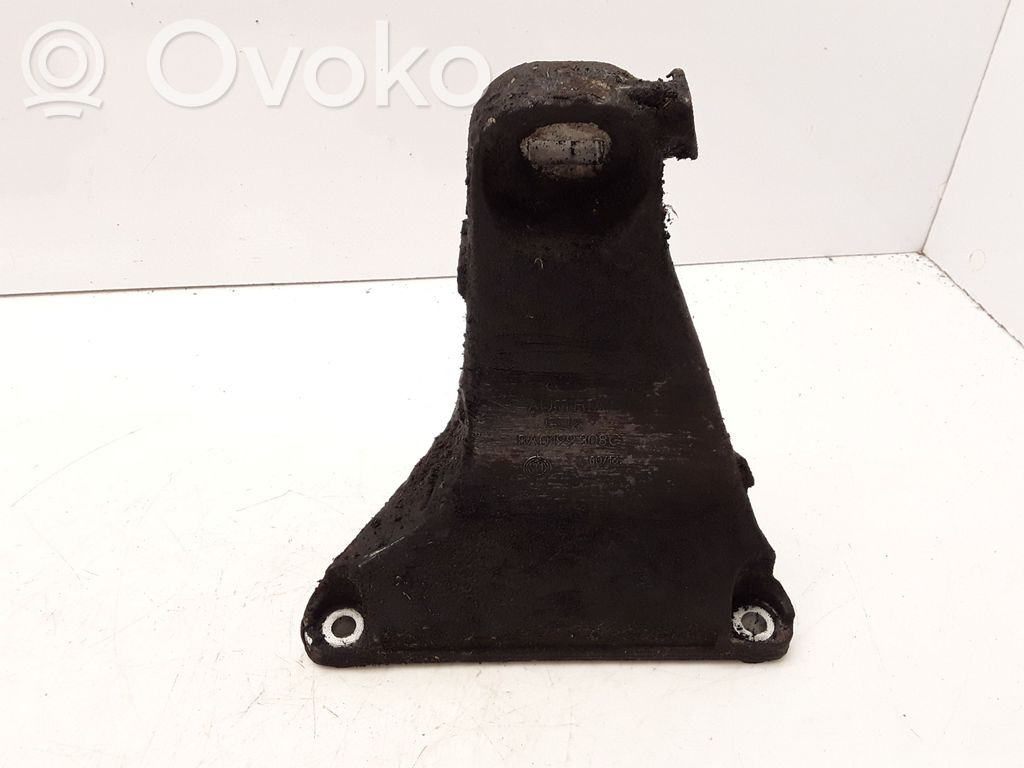 Audi 80 90 S2 B4 Engine mounting bracket 