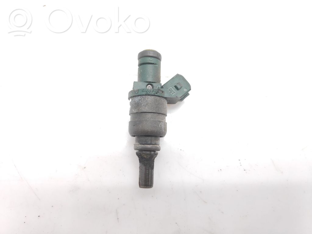 Volvo S40, V40 Fuel injector 