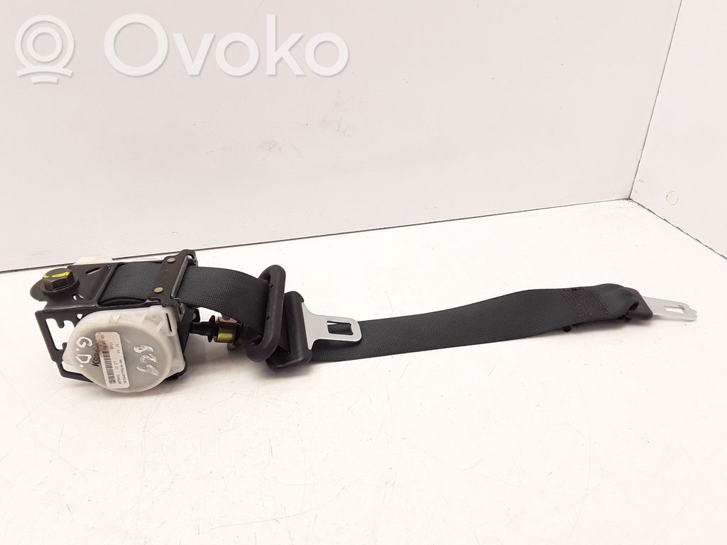 Nissan Almera Tino Rear seatbelt 