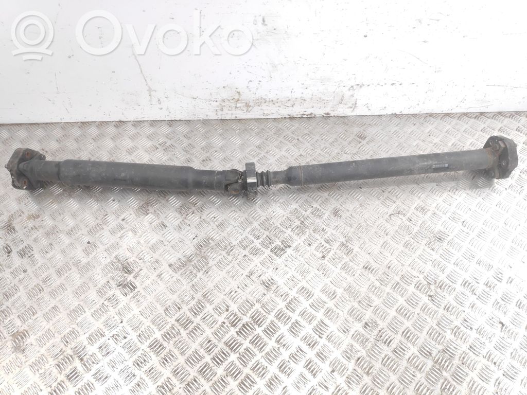 BMW 1 E81 E87 Kardanas komplekte 