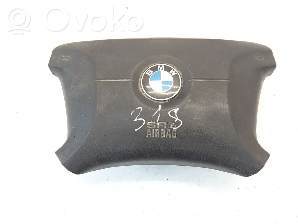 BMW 3 E36 Vairo oro pagalvė 