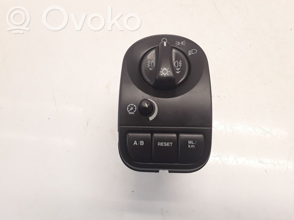 Jaguar X-Type Light switch 