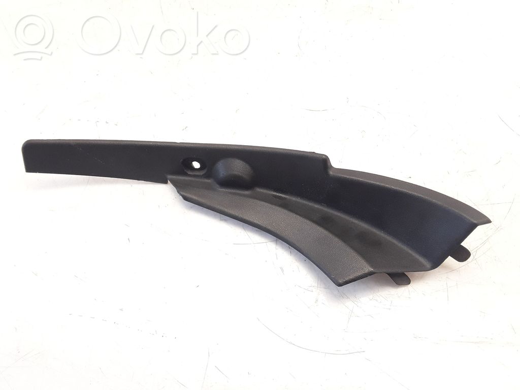 Mazda 2 Windshield trim 