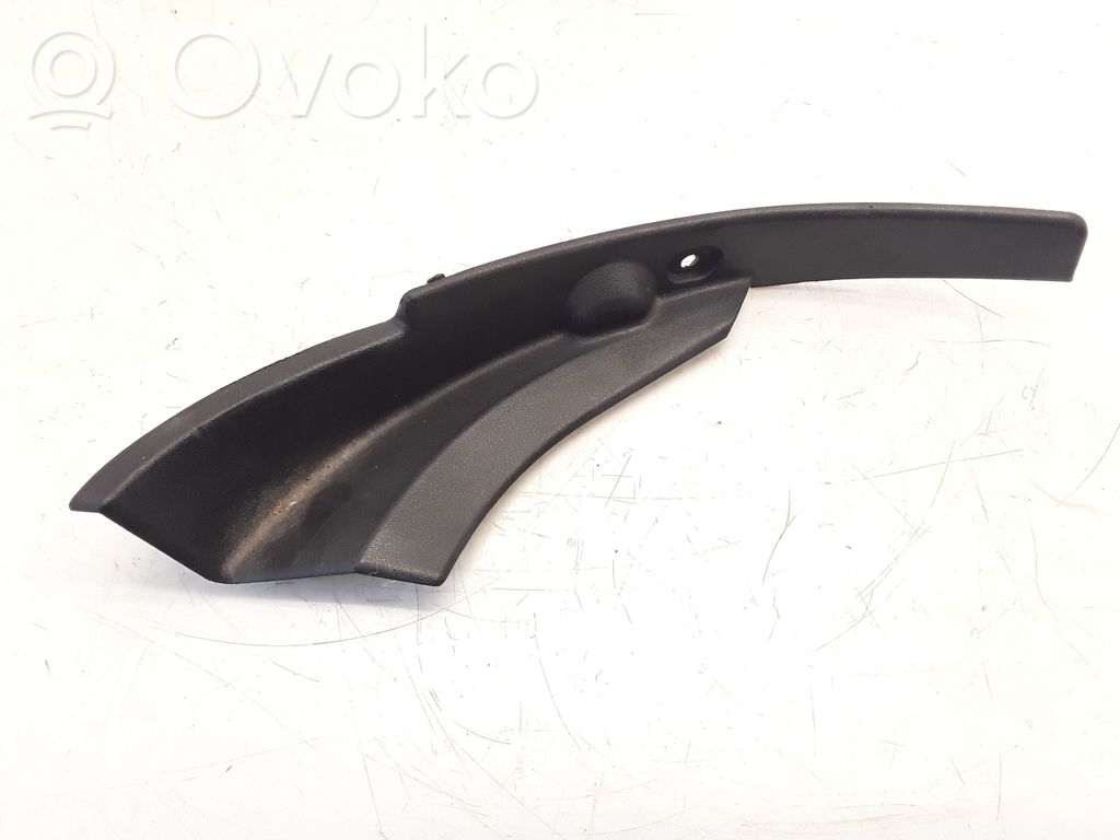 Mazda 2 Windshield trim 