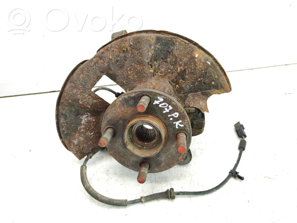 Mazda 2 Achsschenkel vorne 