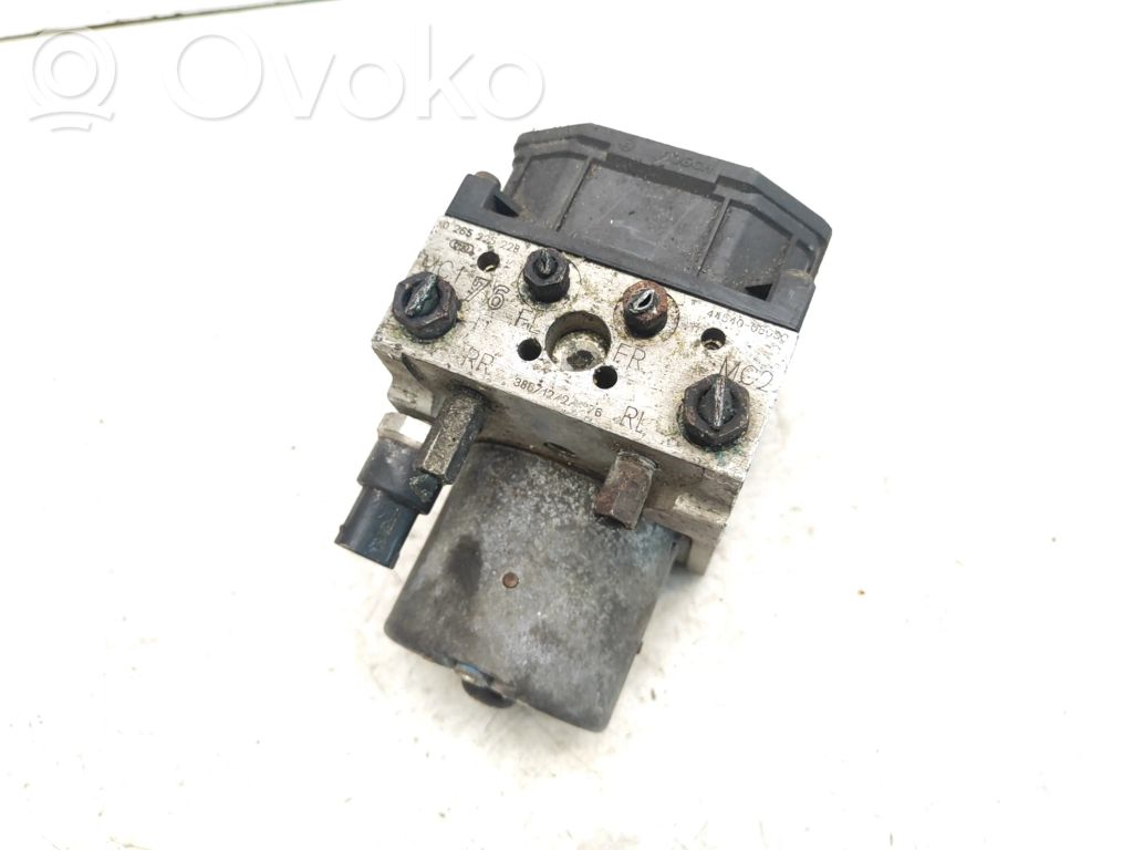 Toyota Avensis T250 Pompa ABS 