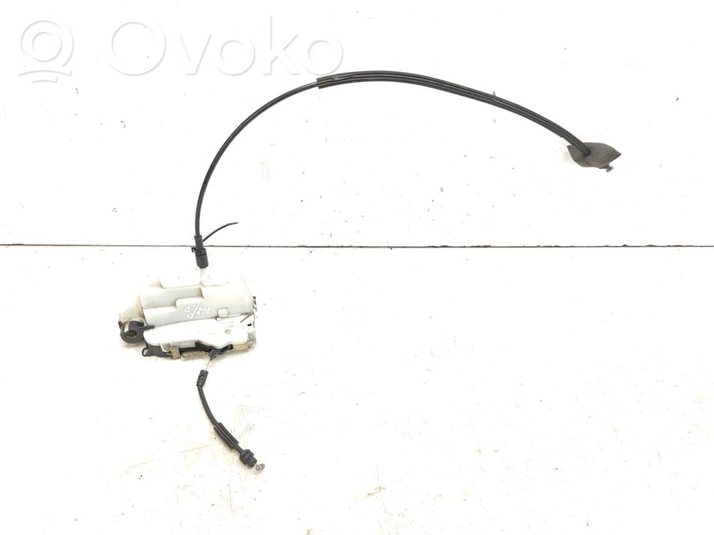Citroen C2 Priekšpusē slēdzene 